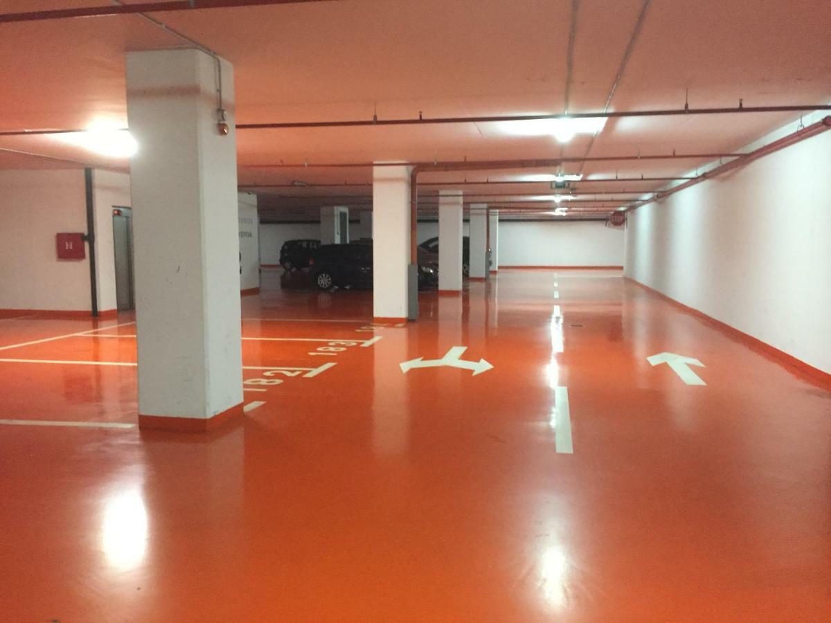 Nova Galerija Studio Ema I Apartman Anita- Parking In Garage Zagreb Dış mekan fotoğraf